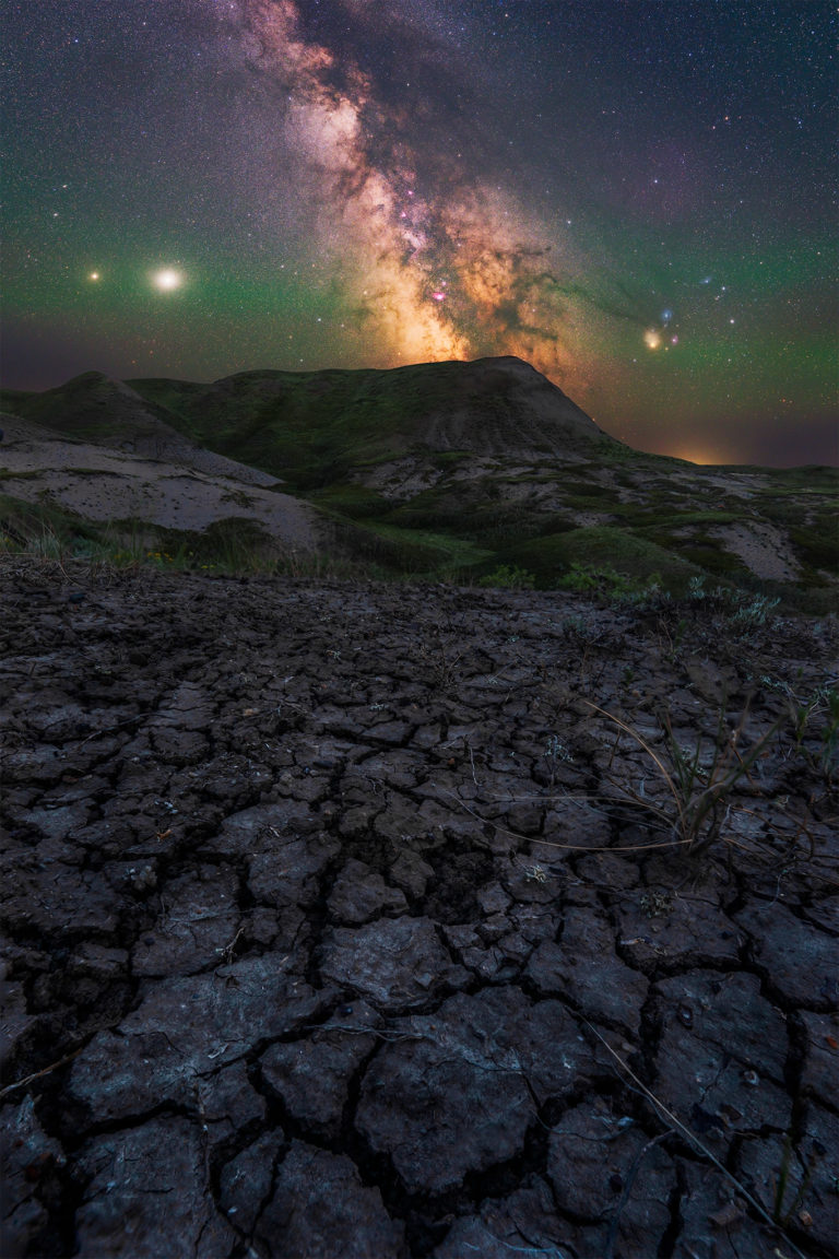 Night photography of the milky way in Grasslands National Park, Saskatchewan