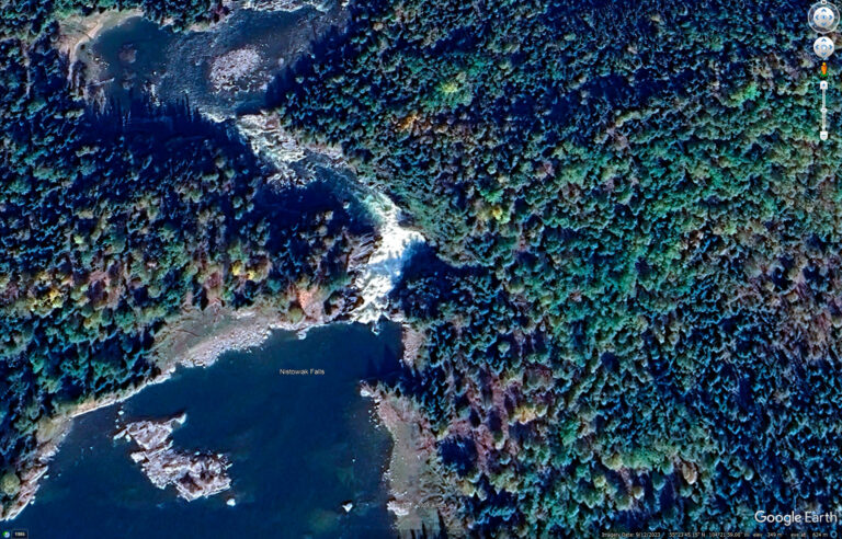 A satellite image of Nistowiak Falls and he Fisher Rapids
